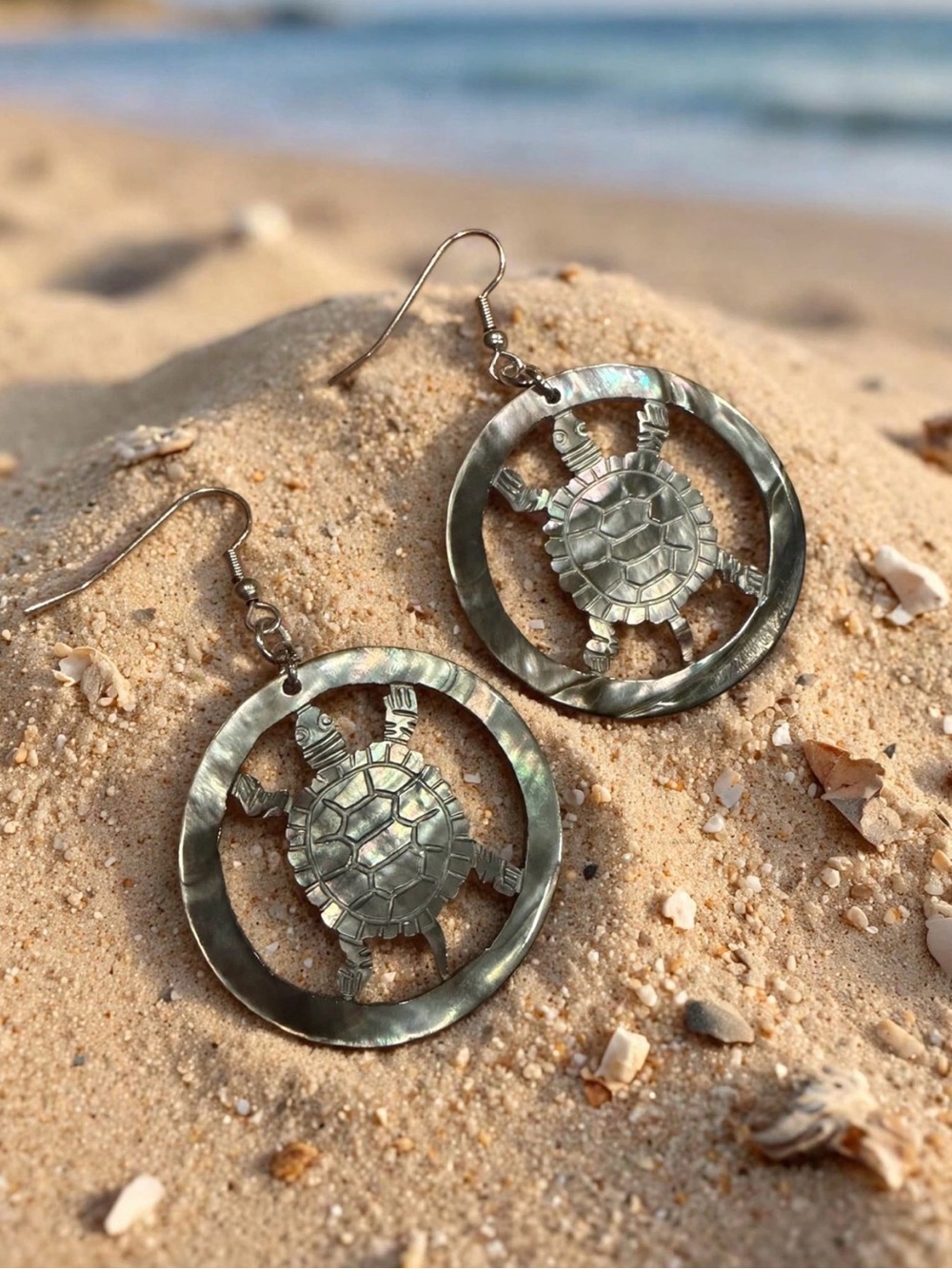 Black lip Shell Turtle Earrings